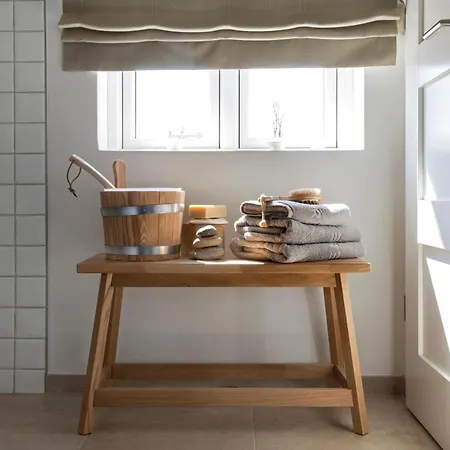 Reetdorf Geltinger Birk Malerhaus Landspitze בית נופש *